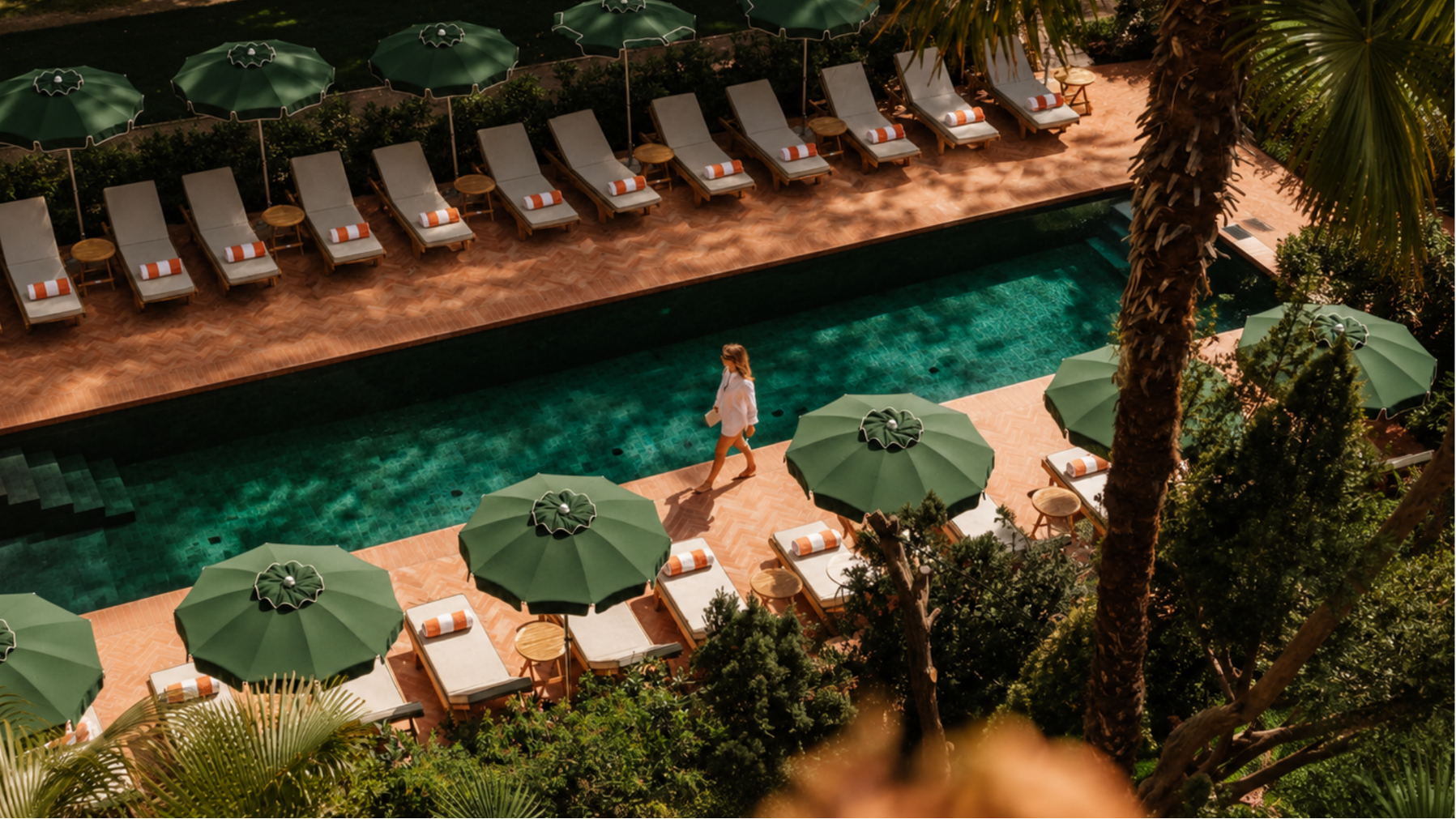 Dubai retreat pool